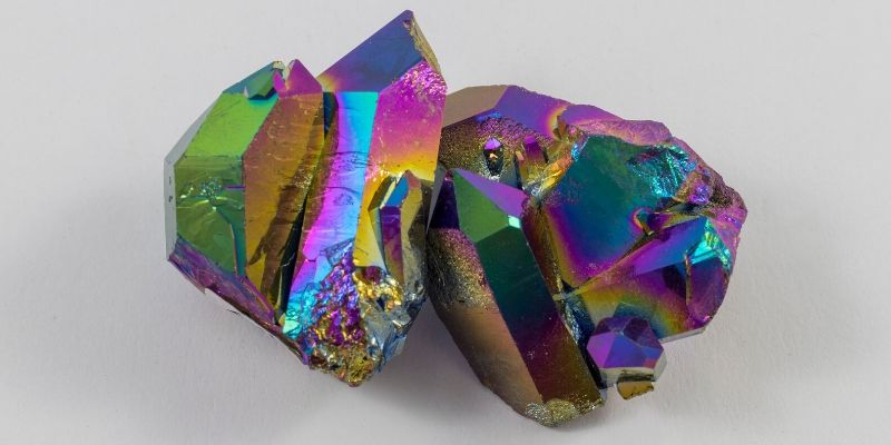 rainbow sheen obsidian properties