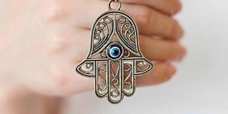 Hamsa Hand What Does It Mean in Christianity, Judaism, etc?